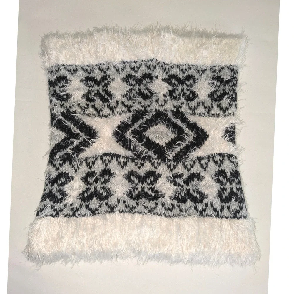 ExpressFaux Fur Knit Infinity Scarf Ivory Black‎ Cozy Winter Neck Warmer OS